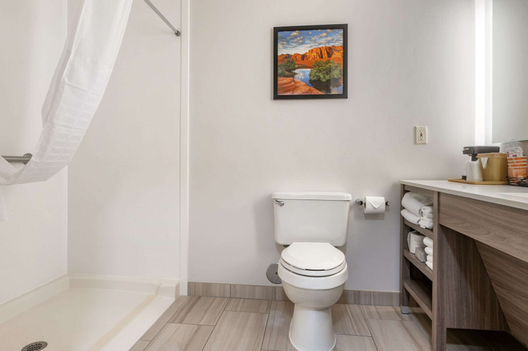 Bathroom 4, Comfort Inn & Suites Beaver - Interstate 15 North, Beaver