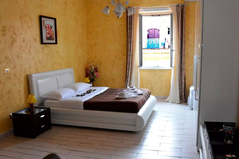 Bedroom 4, Vatican Sky Rooms, Rome