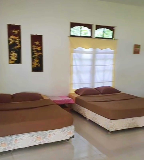 Others 4, SARAH'S COTTAGE, Samosir