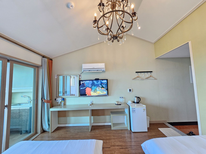Others 3, Haemil Resort, Jeju