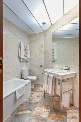 Bathroom 5, Alba Hotel, Barcelona