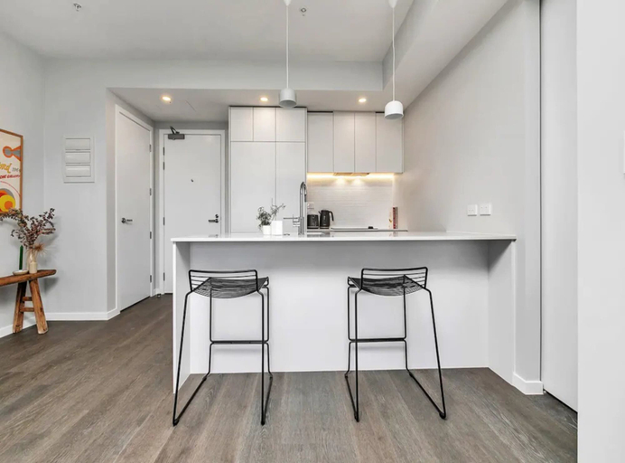 Others 5, Designer Luxury 2-Bed Apartment With Car Park, Waitakere
