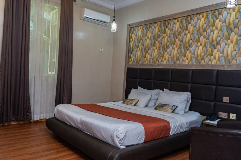Bedroom 3, Mayors & Diplomat Suite GRA, Mushin