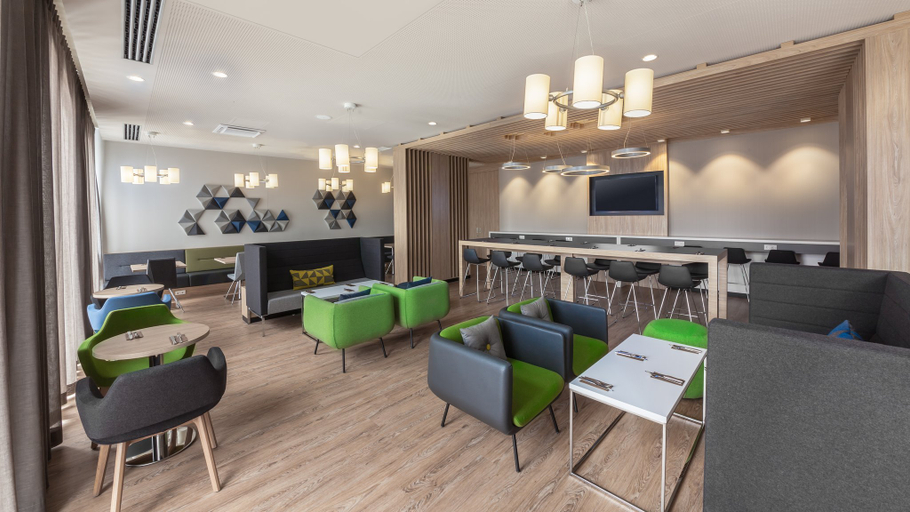 Food & Drinks 3, Holiday Inn Express MUNICH - CITY EAST by IHG, München