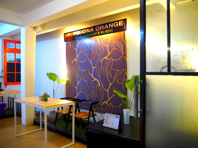 OYO 93311 Pesona Orange Homestay, Padang