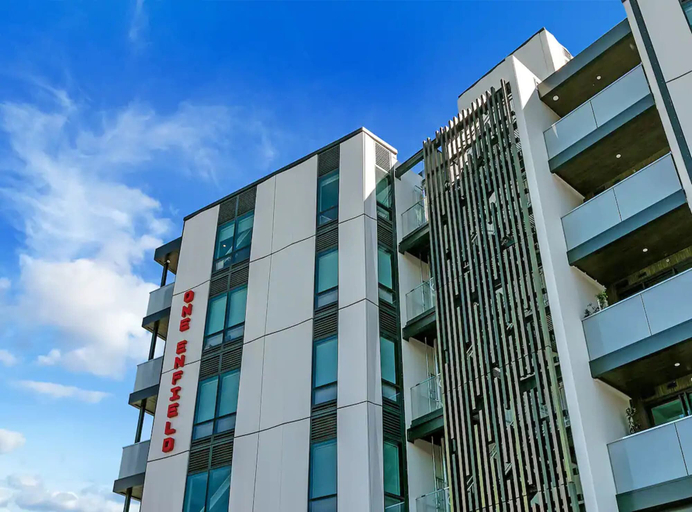 Exterior & Views, Designer Luxury 2-Bed Apartment With Car Park, Waitakere