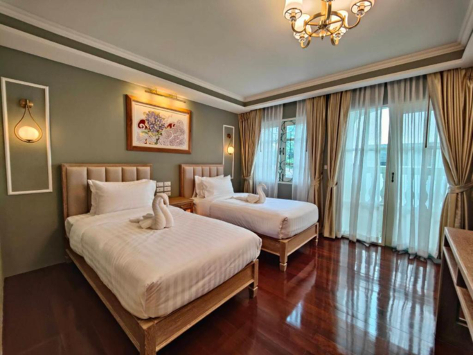 Bedroom 3, Siri Grand Bangkok Hotel, Phra Nakhon
