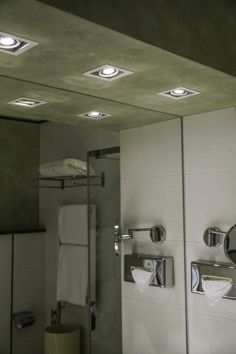 Bathroom 5, Union Lido Art & Park Hotel, Venezia