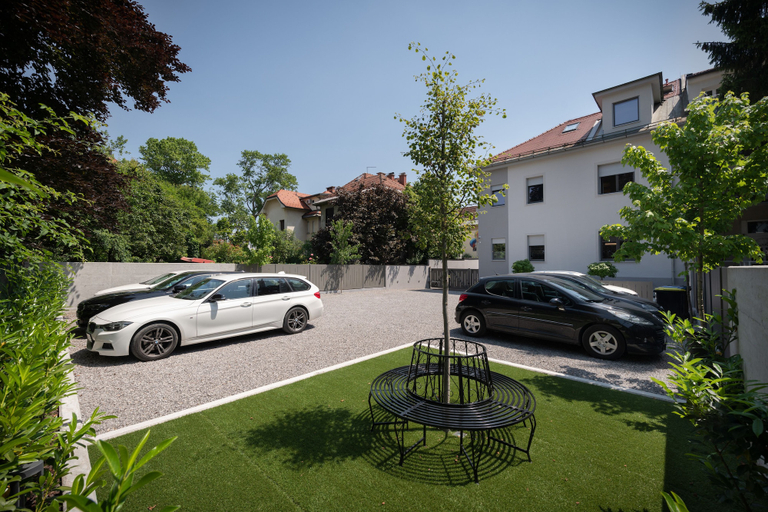 Exterior & Views 2, Vila Emona - Central Apartments - Free Parking, Ljubljana