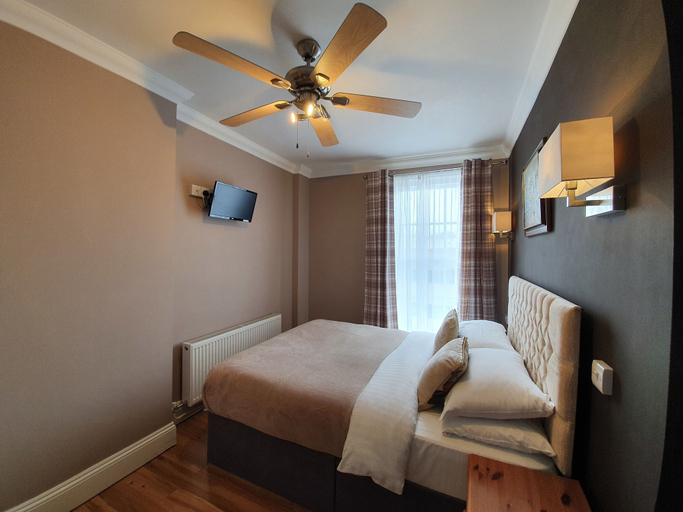 Others 5, Midway Guest House, Torbay