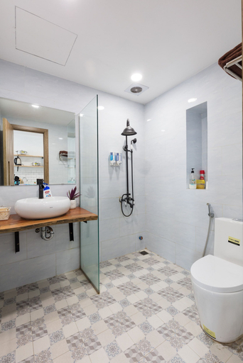 Bathroom 3, SAZIHOME Le Thanh Tong Hanoi, Hoàn Kiếm