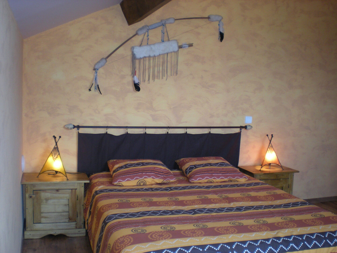 Bedroom 4, LES CHAMBRES DE L'OUEST, Rhône