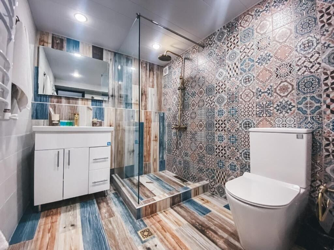 Bathroom 3, Aspar Boutique Hotel, Yerevan