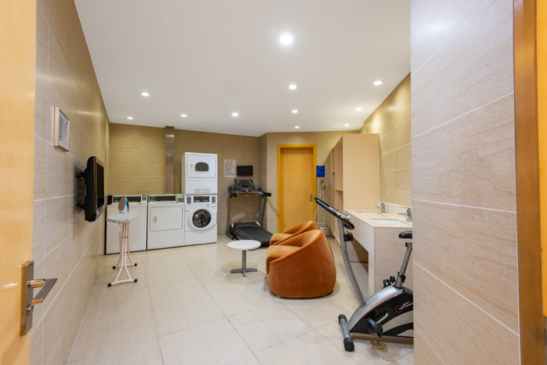 Bathroom 5, Holiday Inn Express NANTONG XINGHU by IHG, Nantong
