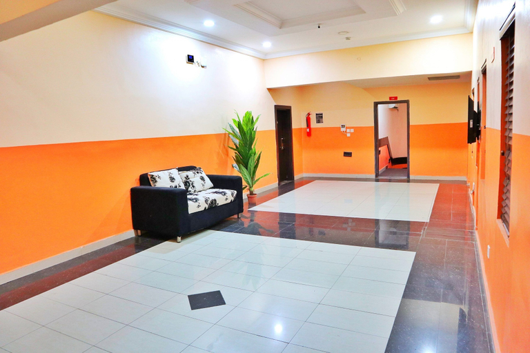 Others 3, Annes Luxury, Eti-Osa