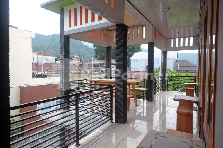 Wisma Giri Mulyo B near Grojogan Sewu Mitra RedDoorz, Karanganyar