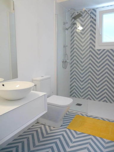 Bathroom 3, Apartamentos El Rio, Baleares