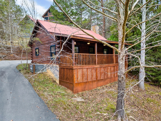 Exterior & Views 2, LOVE SHACK, Sevier