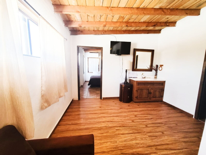 Dining Room 4