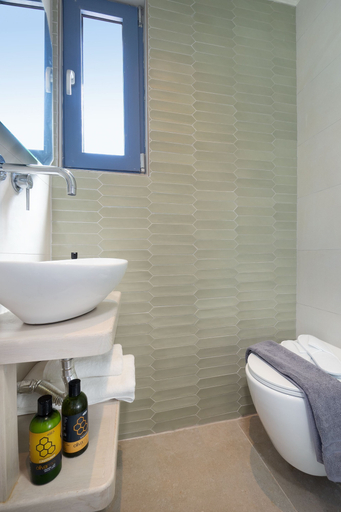 Bathroom 3, Villa Makisland, Crete