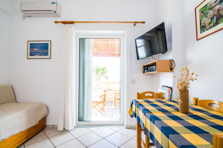 Bedroom 3, Thalassa Apartments, Crete