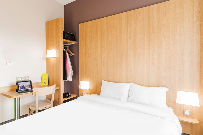 Bedroom 3, B&B HOTEL Limoges Gare, Haute-Vienne