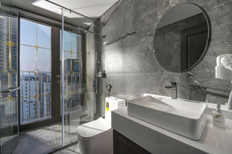 Bathroom 5, Golden Lotus Luxury Hotel Da Nang, Da Nang