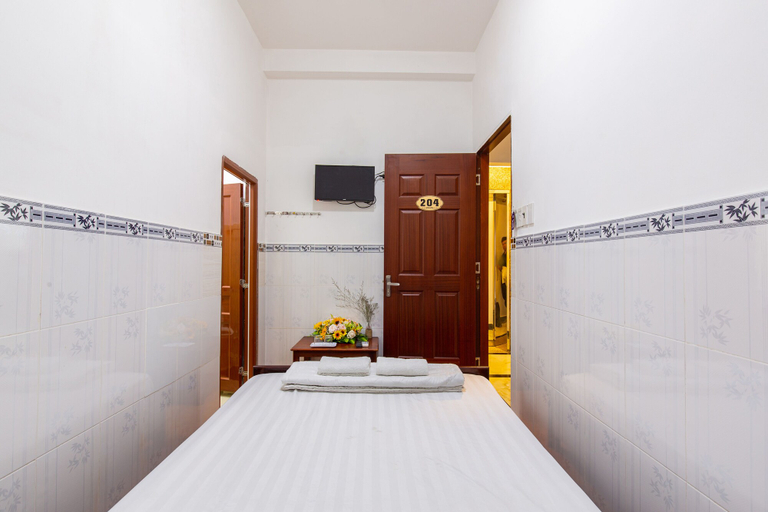 Bedroom 4, Hoa Cuc Phuong Hotel Di An - Binh Duong, Di An