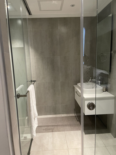Bathroom 4, Sandton Smart Apartment Fourteen, City of Johannesburg