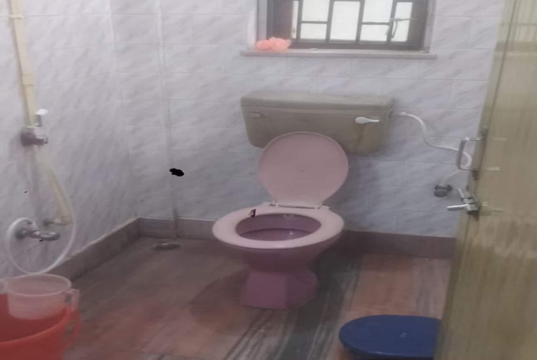 Bathroom, Goroomgo Happy palace Gaya, Gaya