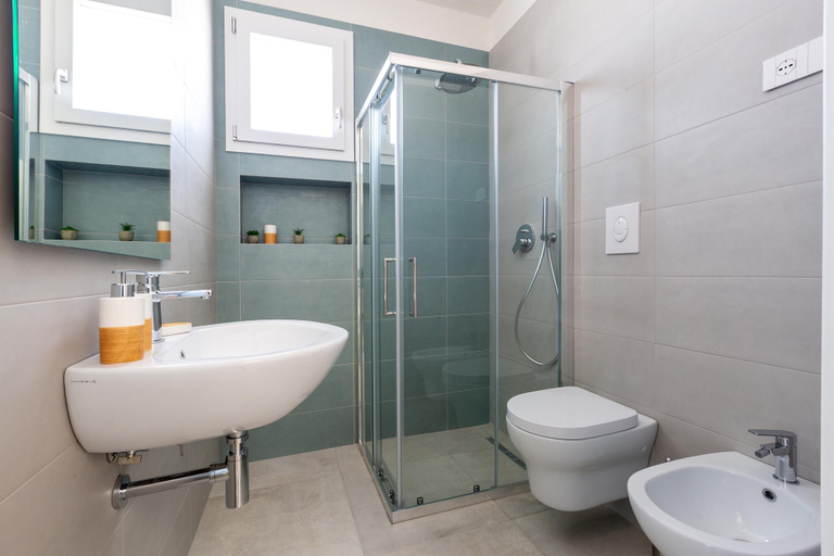 Bathroom 5, 3399 Bina House by Barbarhouse, Brindisi