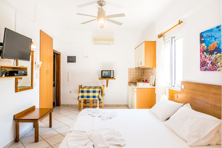 Bedroom 4, Thalassa Apartments, Crete