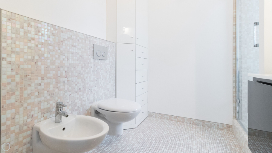 Bathroom 3, Italianway - Roma 70, Imperia