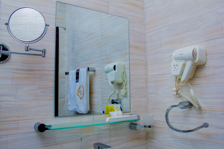 Bathroom 5, G Pinnacle, Ilorin East