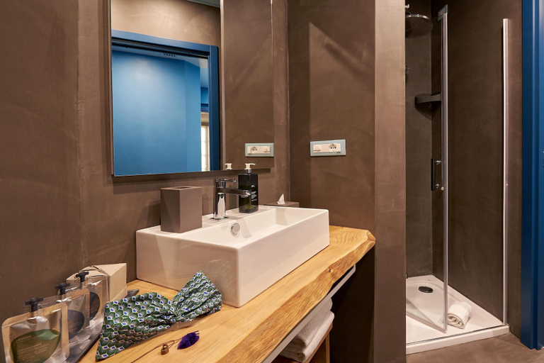 Bathroom 4, 73 Boutique Hotel, Como