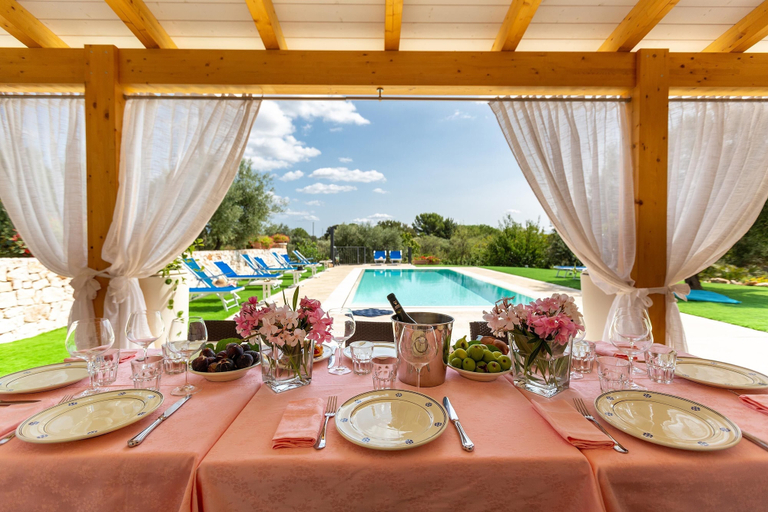 Food & Drinks, 3631 I Trulli di Mavisa by Perle di Puglia, Brindisi