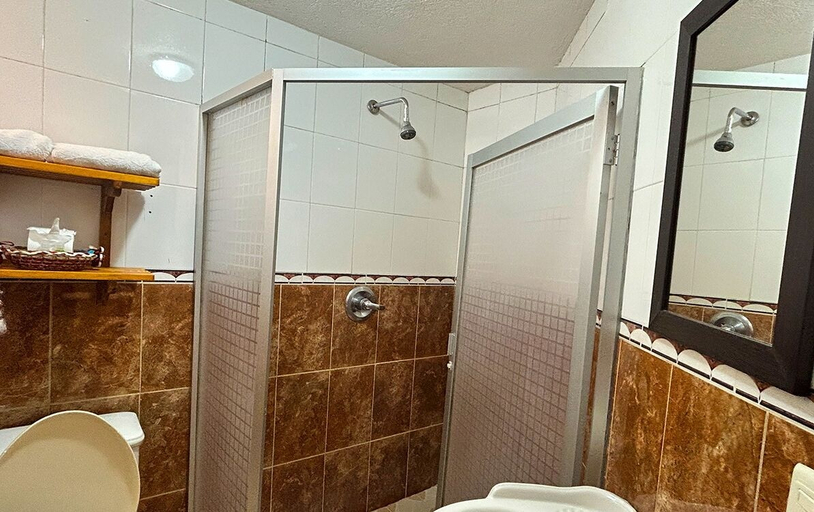 Bathroom 4, Hotel Campestre Imperial, Omitlán de Juárez