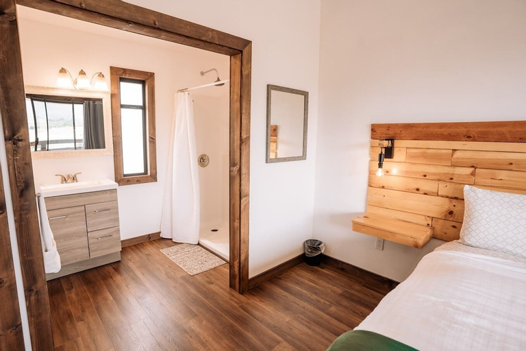 Bedroom 6
