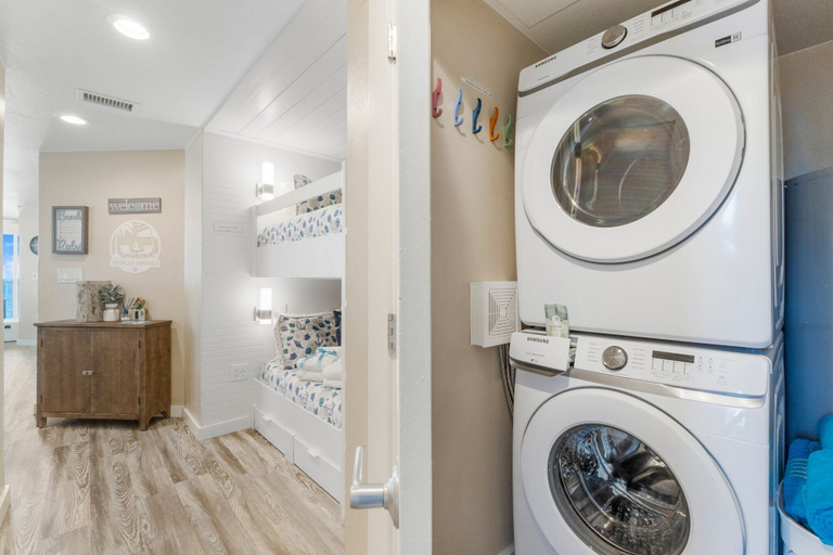 Bathroom 4, Grand Panama 1-609 - Shiplap Shores, Bay