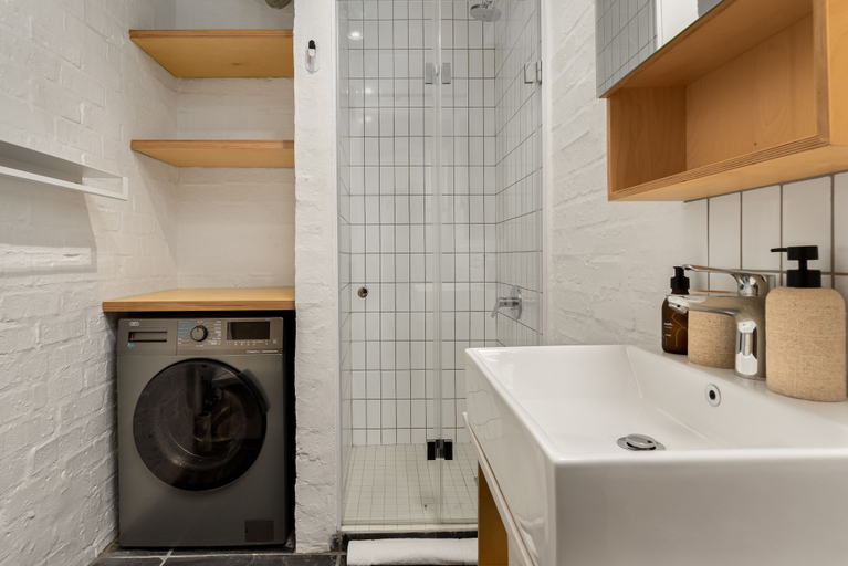 Bathroom, Westwind Light & Bright Luxury Apartment, City of Cape Town