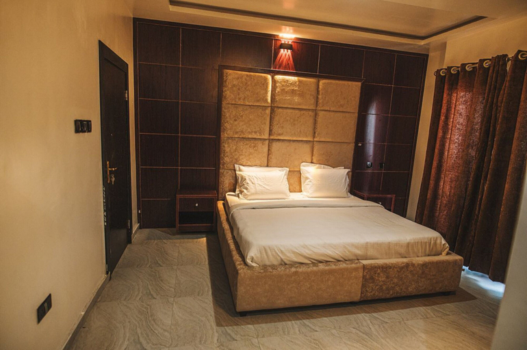Bedroom 3, Old English Torf Apartment, Owerri Municipal