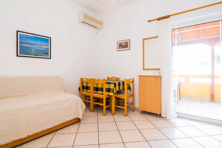 Bedroom 5, Thalassa Apartments, Crete