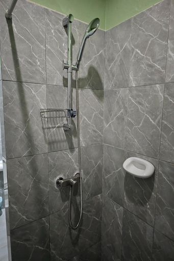 Bathroom 5, Dome Resort, Pulau Phuket