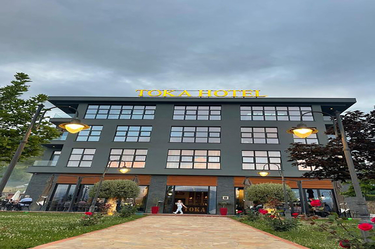 Toka Hotel Restaurant, Pogradecit