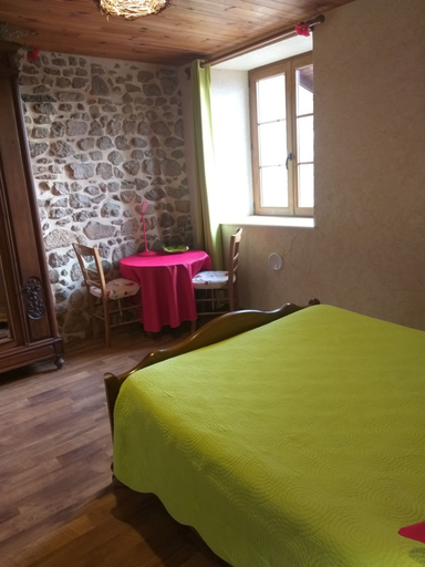 Bedroom 3, LES CHAMBRES DE L'OUEST, Rhône