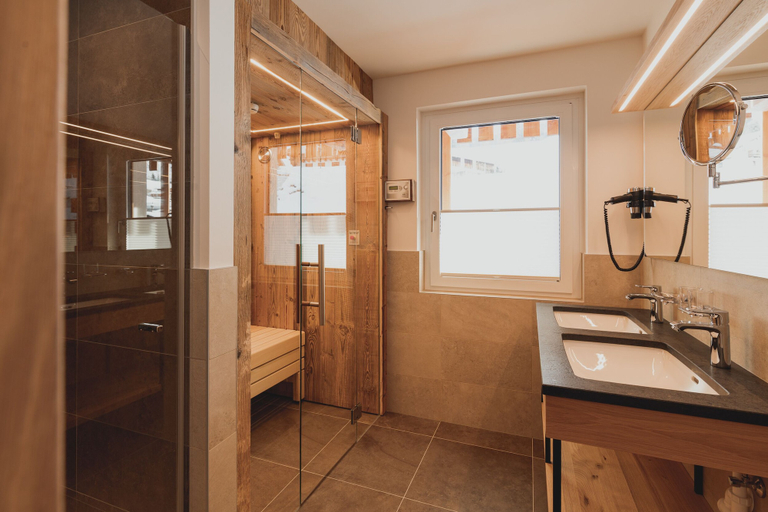Bathroom 3, Portis Appartements, Zell am See