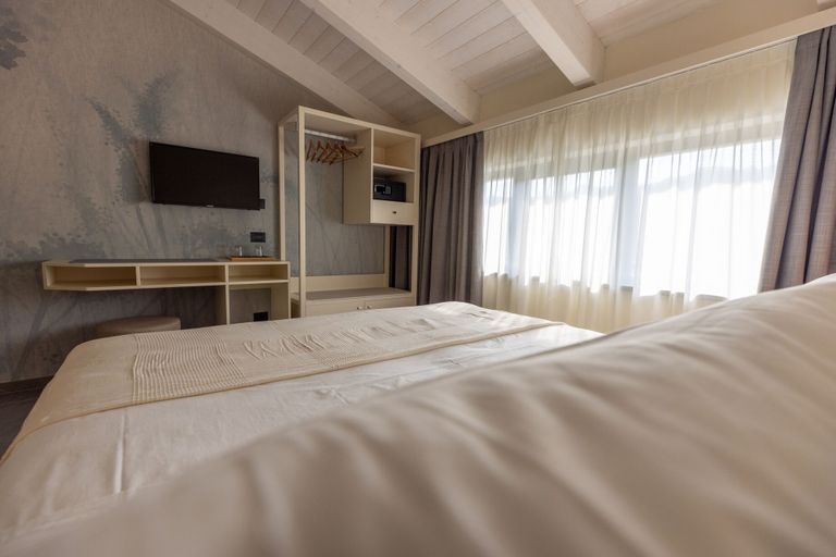 Bedroom 3, Agriturismo I Tre Colli, Parma