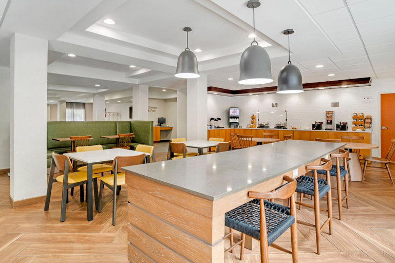 Food & Drinks 5, Fairfield Inn by Marriott Boone, Watauga