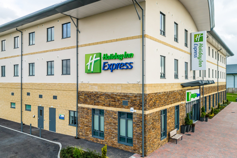 Exterior & Views 2, Holiday Inn Express BODMIN - VICTORIA JUNCTION by IHG, Cornwall