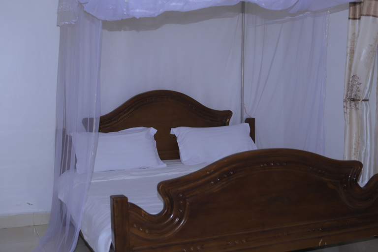 Bedroom 4, Rainbow hotel-annex, Bwamba